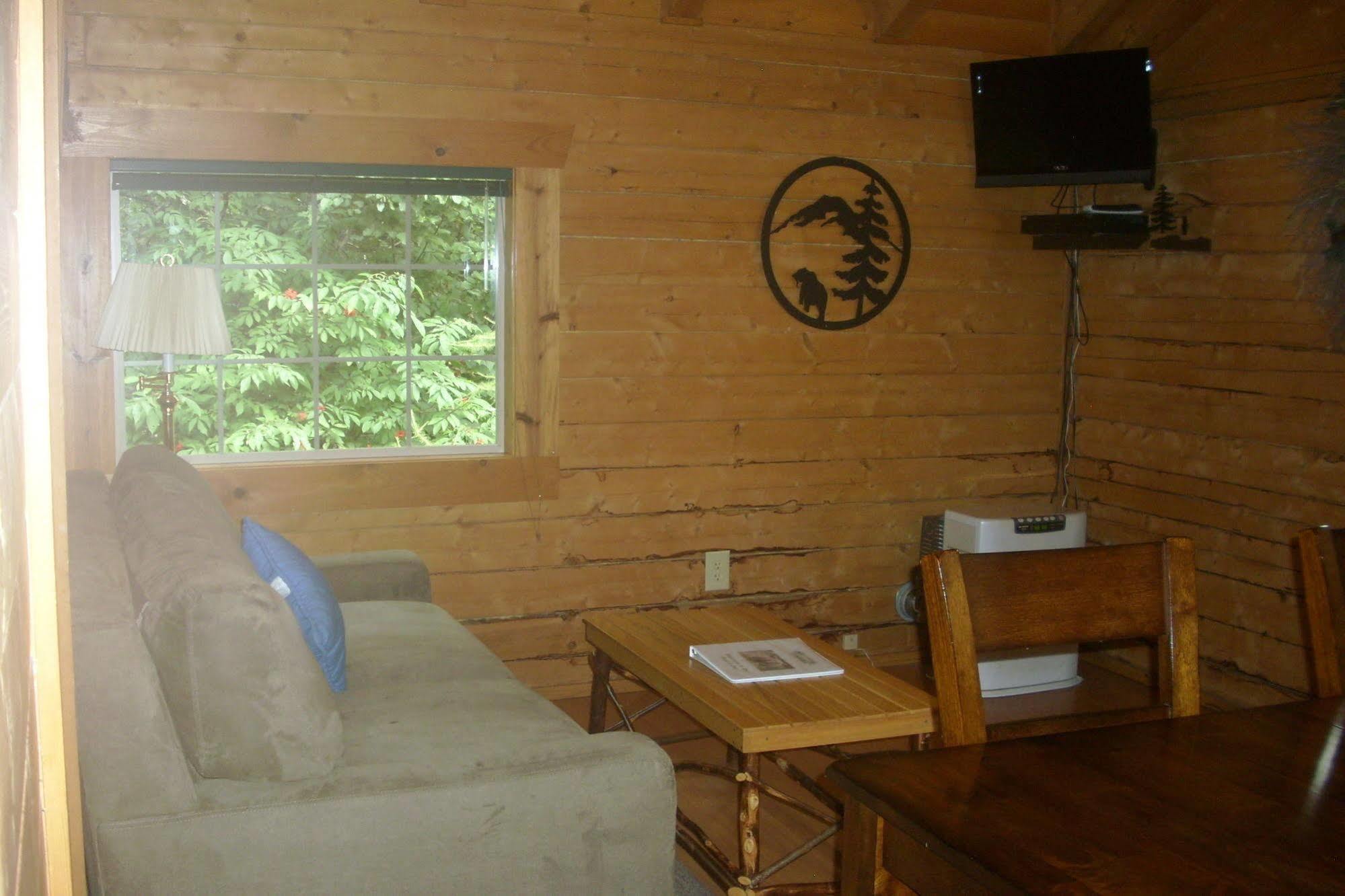 Box Canyon Cabins ซูเวิร์ด ภายนอก รูปภาพ