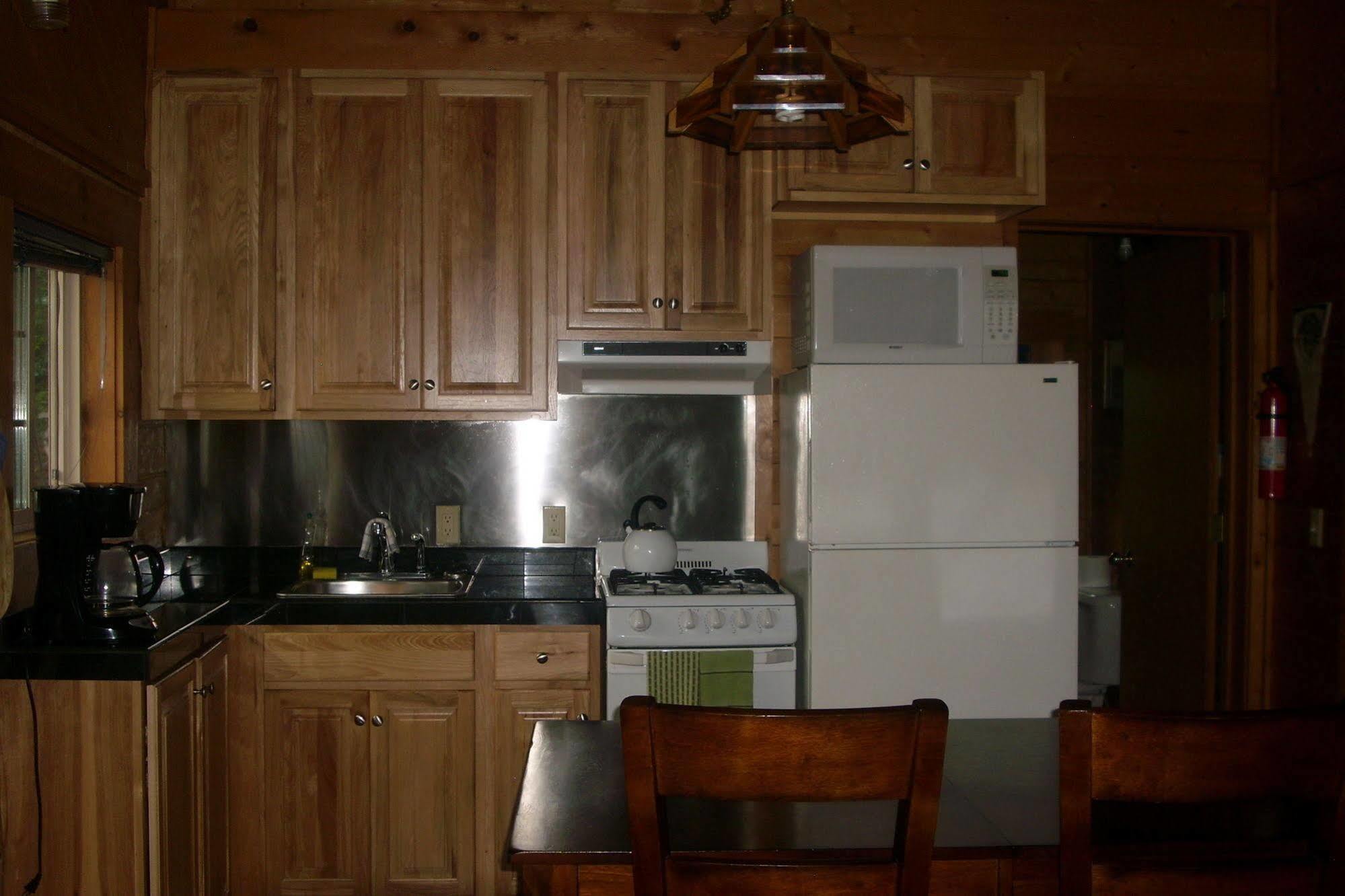 Box Canyon Cabins ซูเวิร์ด ภายนอก รูปภาพ