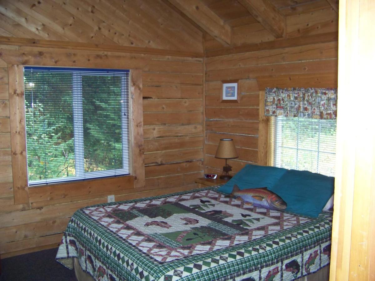 Box Canyon Cabins ซูเวิร์ด ภายนอก รูปภาพ